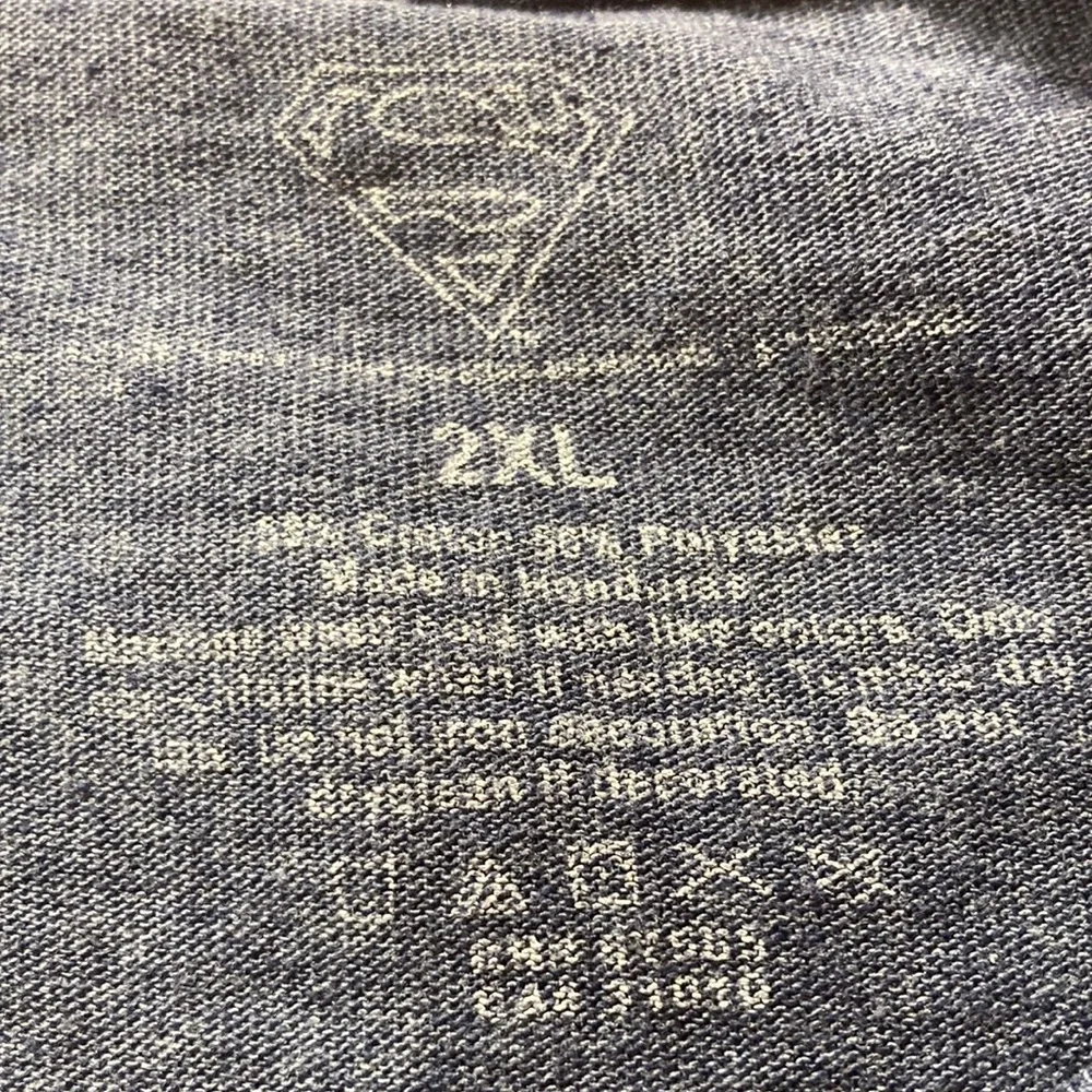 Vintage Superman shirt. Large logo on front.  In good condition.  Size XXL - Picture 2 of 2